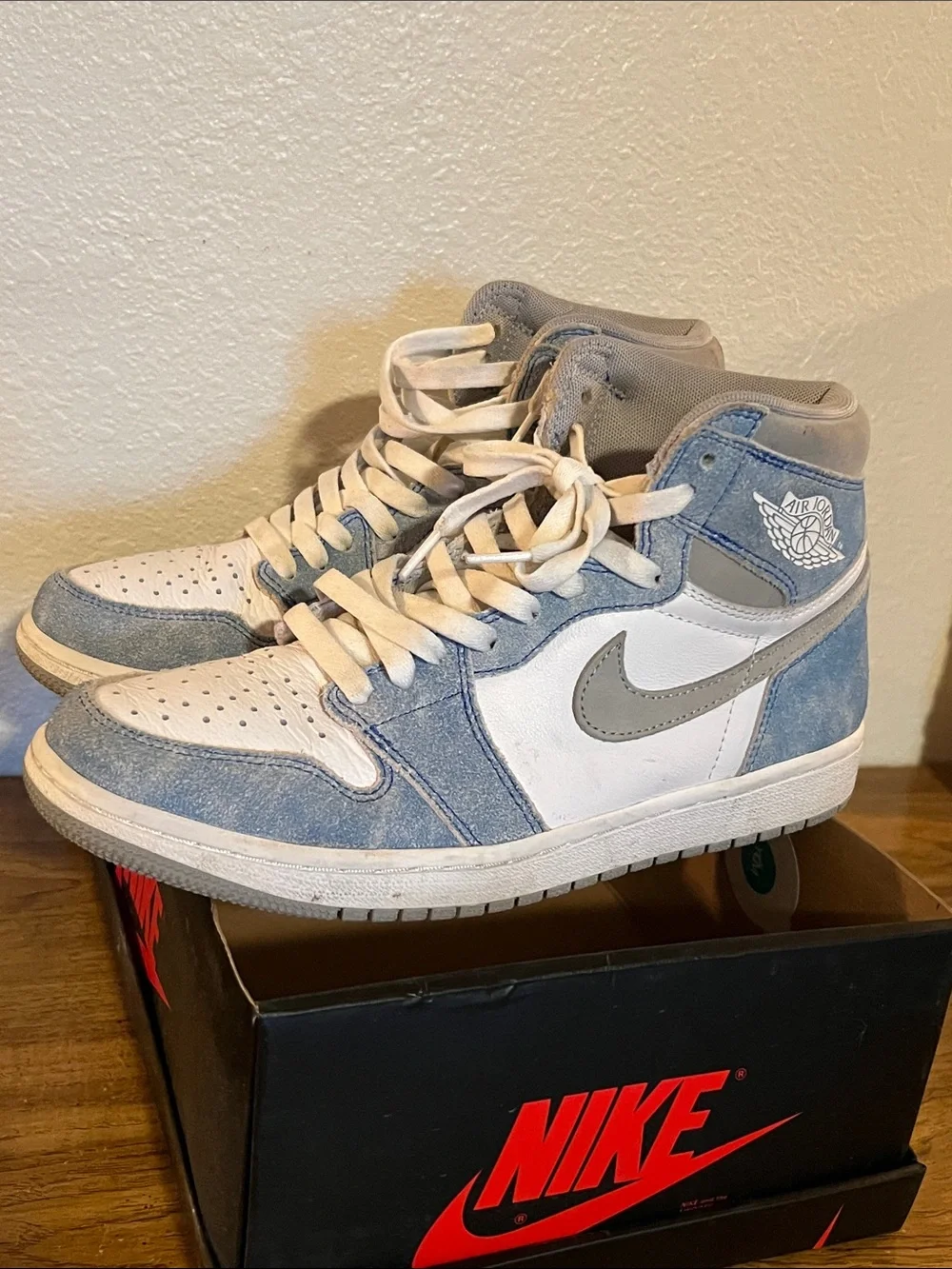 Air Jordan retro high tops